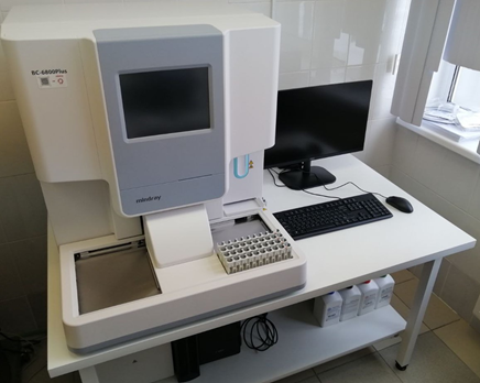 Усиленный лабораторный стол (нагрузка более 220 кг)